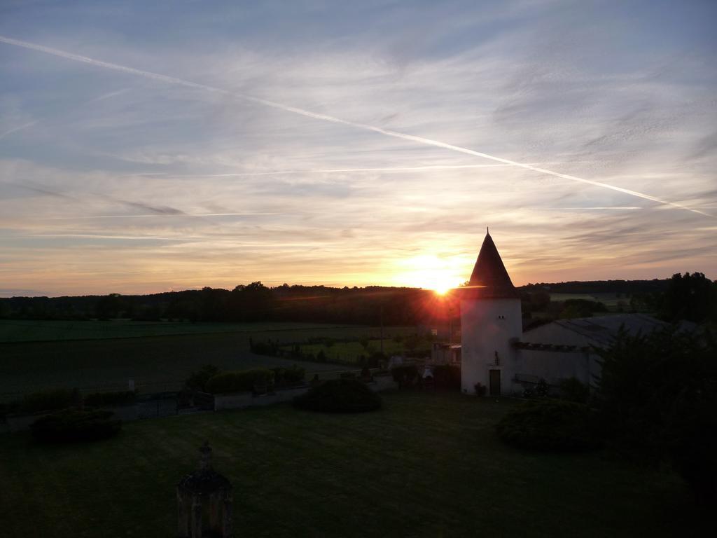 Chateau Du Bourbet Cherval Exteriér fotografie